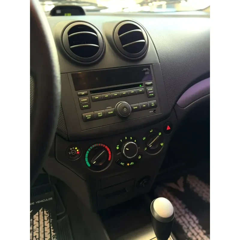 Vista 43 del vehículo: Chevrolet Aveo