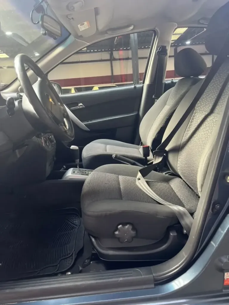 Vista 4 del vehículo: Chevrolet Aveo