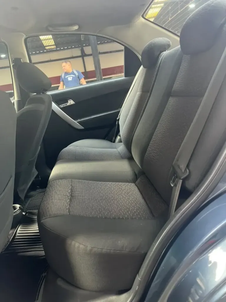 Vista 6 del vehículo: Chevrolet Aveo