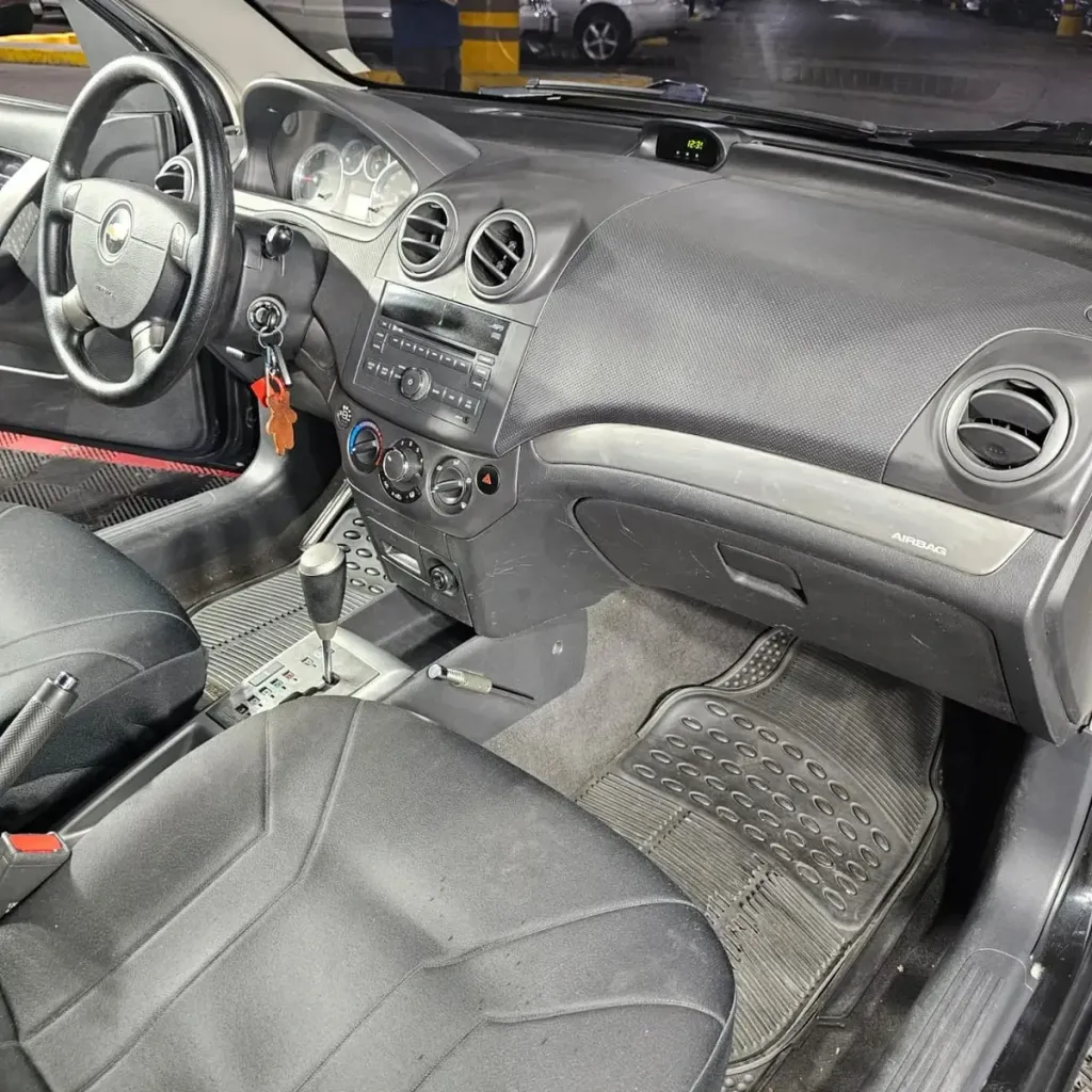 Vista 18 del vehículo: Chevrolet Aveo