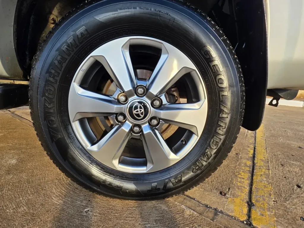 Vista 4 del vehículo: Toyota 4Runner 4x2 Automatica