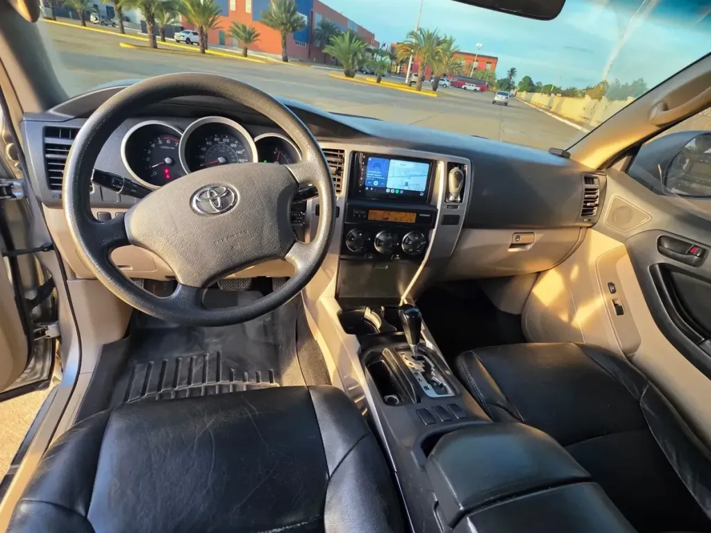 Vista 11 del vehículo: Toyota 4Runner 4x2 Automatica