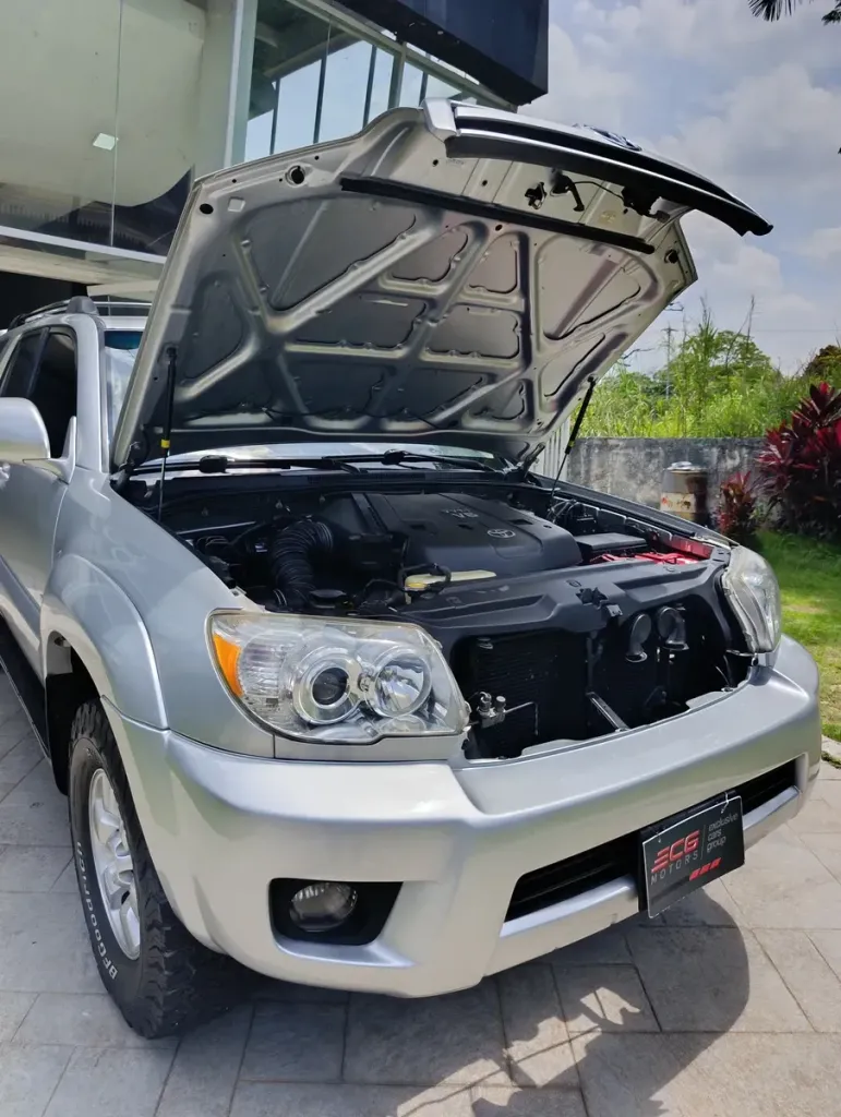 Vista 4 del vehículo: Toyota 4Runner Sr5