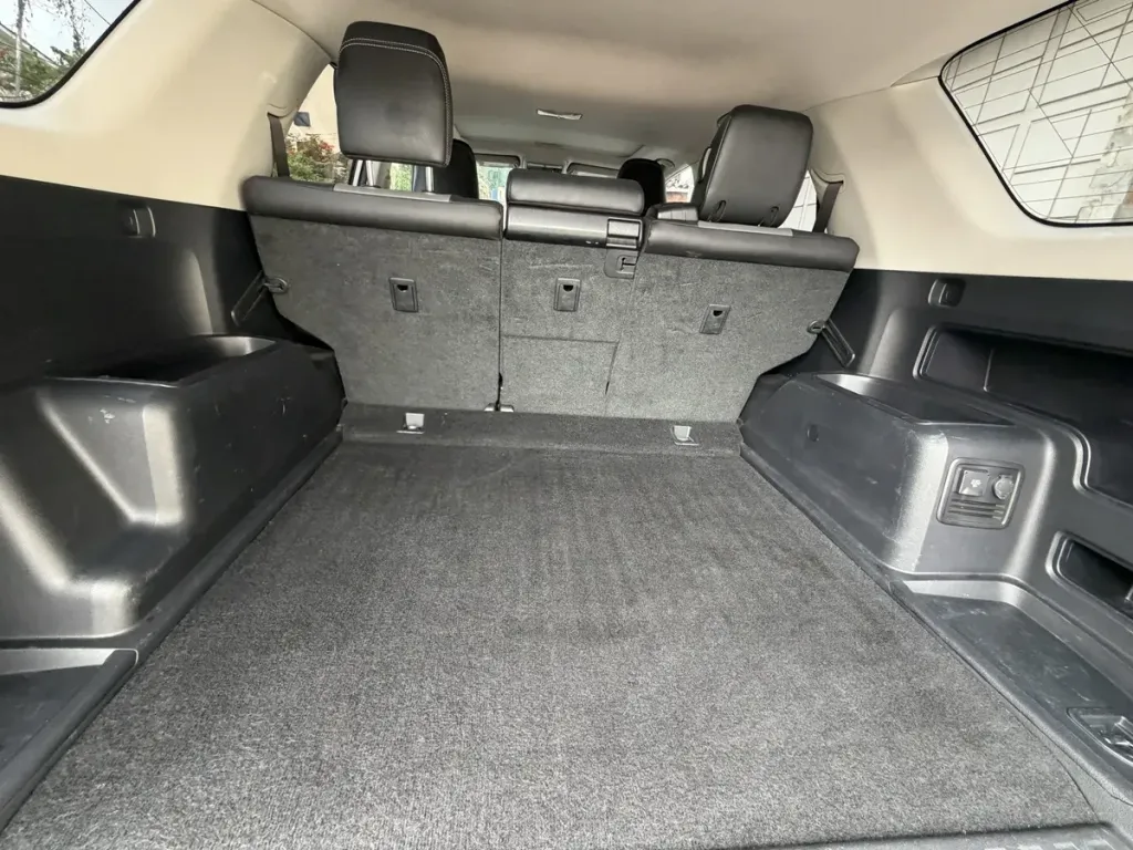 Vista 16 del vehículo: Toyota 4Runner Sr5 Premium 4x4