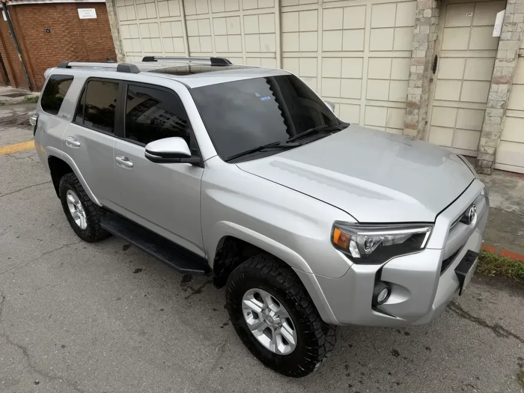 Vista 3 del vehículo: Toyota 4Runner Sr5 Premium 4x4