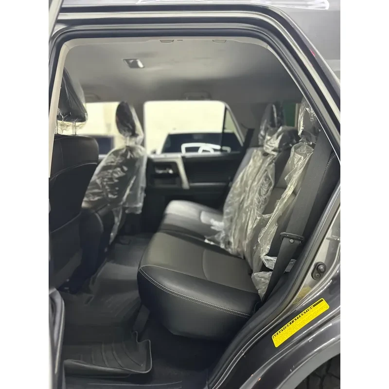 Vista 3 del vehículo: Toyota 4Runner Sr5 Accesorios Trd