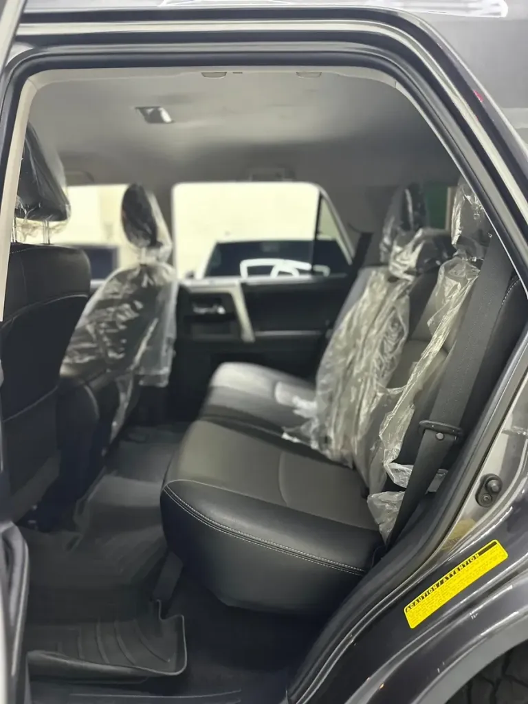 Vista 4 del vehículo: Toyota 4Runner Sr5 Accesorios Trd