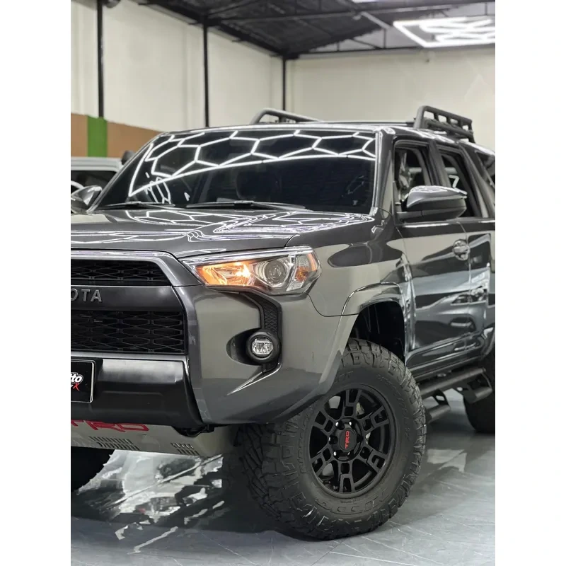 Vista 32 del vehículo: Toyota 4Runner Sr5 Accesorios Trd