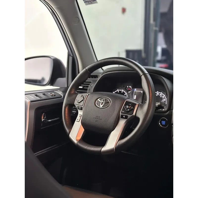 Vista 9 del vehículo: Toyota 4Runner Sr5 Accesorios Trd