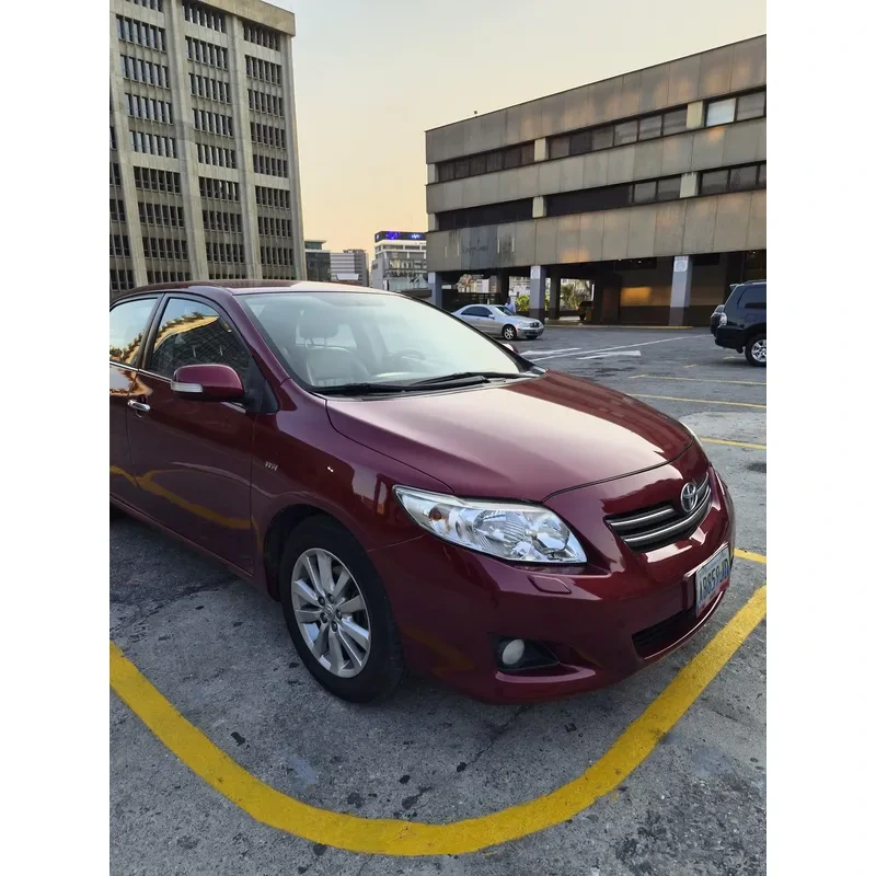 Vista 18 del vehículo: Toyota Corolla GLi