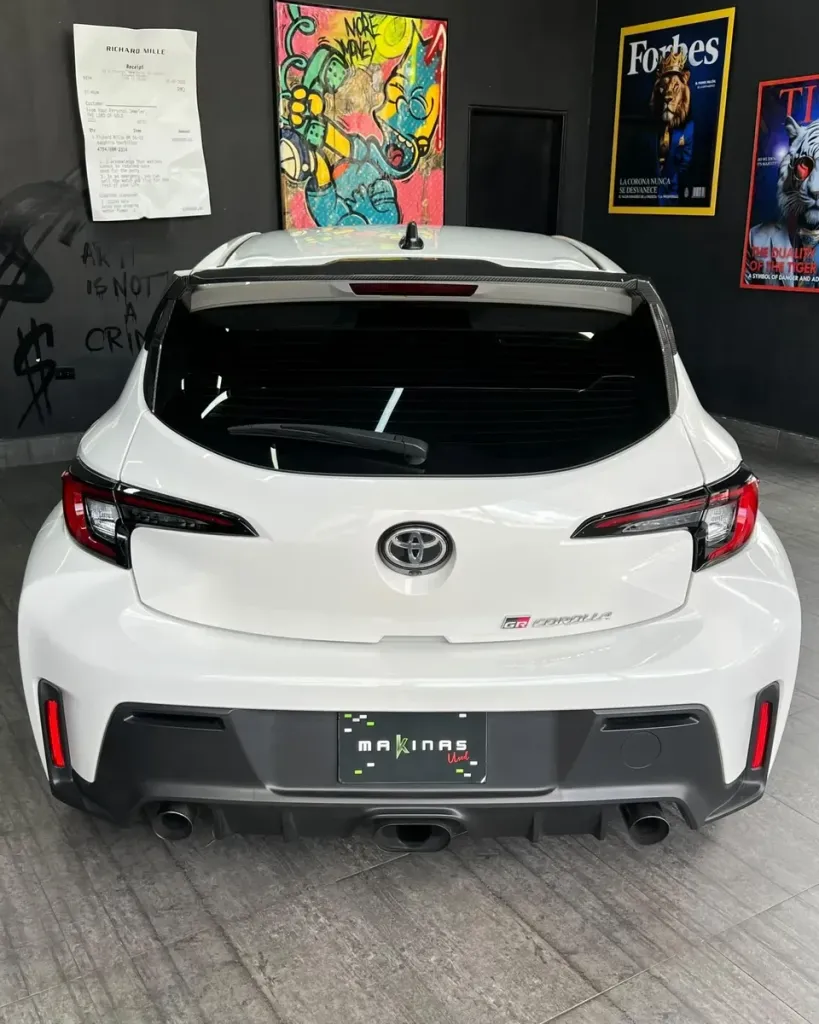 Vista 13 del vehículo: Toyota Corolla GR