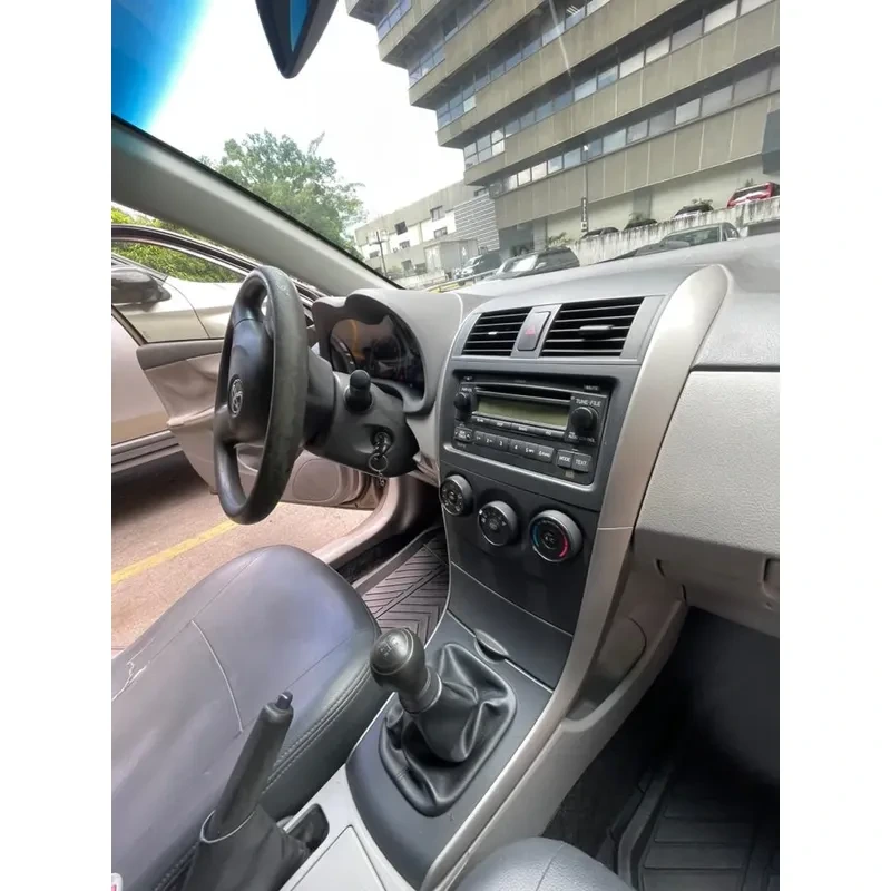 Vista 3 del vehículo: Toyota Corolla Xei Con Sistema De Gas