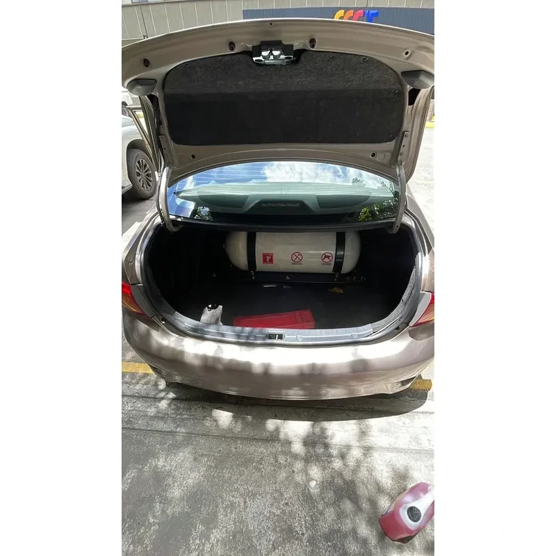 Vista 12 del vehículo: Toyota Corolla Xei Con Sistema De Gas
