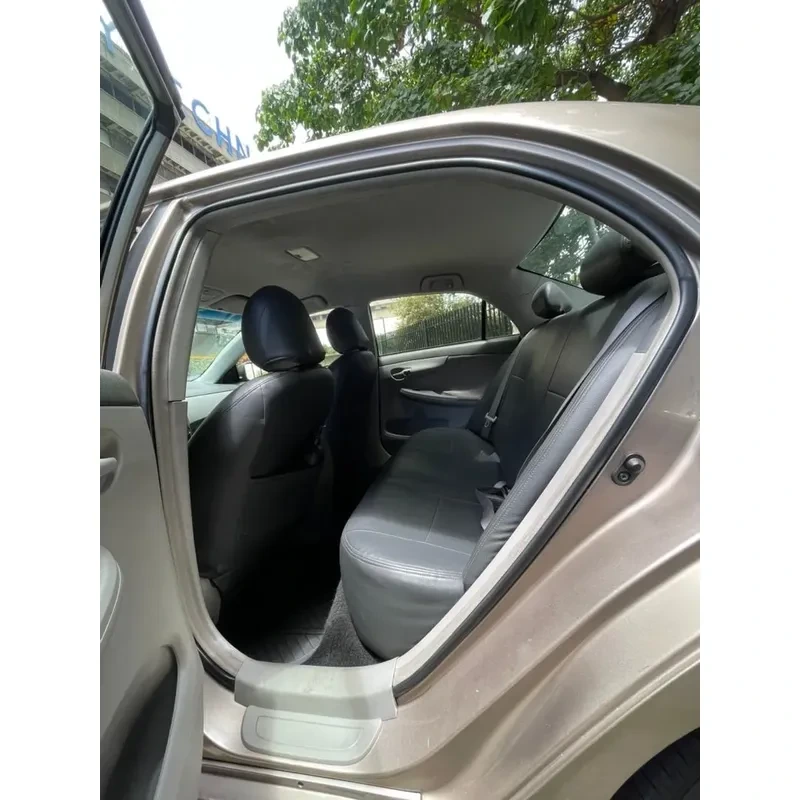 Vista 13 del vehículo: Toyota Corolla Xei Con Sistema De Gas