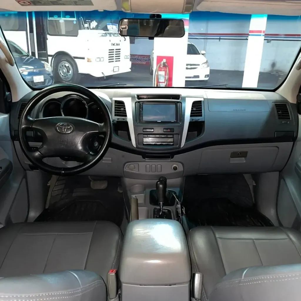 Vista 16 del vehículo: Toyota Hilux Kavak