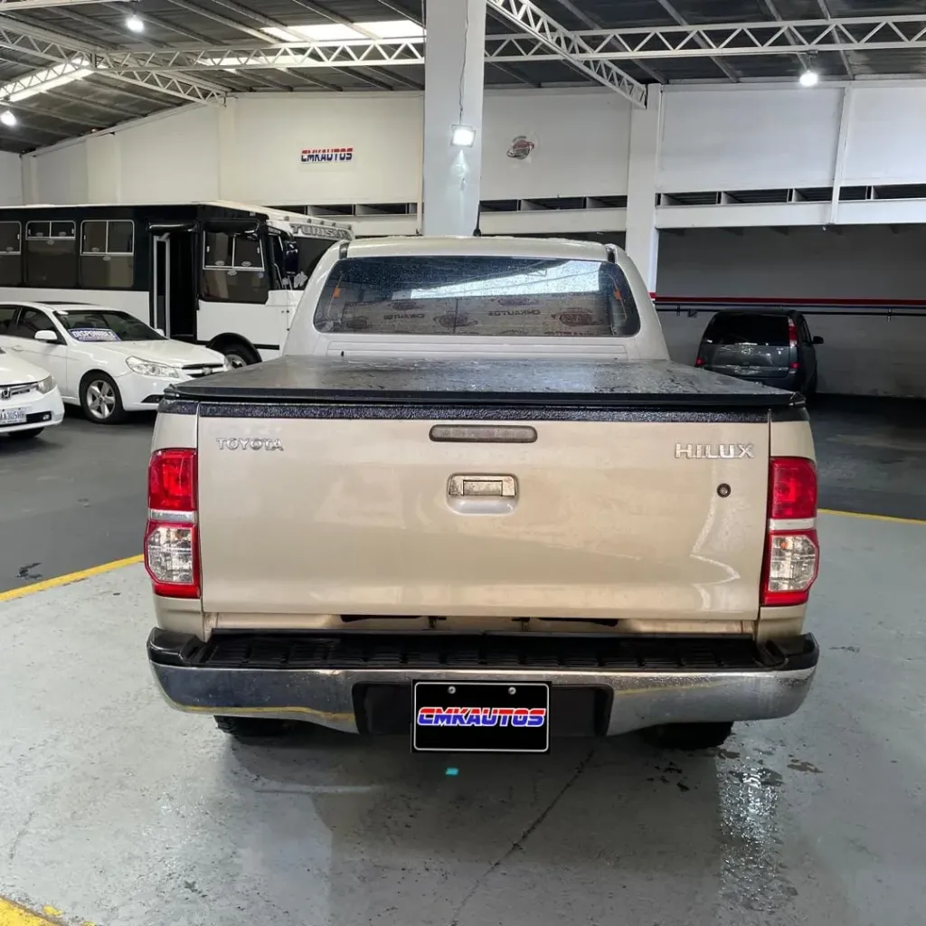 Vista 15 del vehículo: Toyota Hilux Kavak