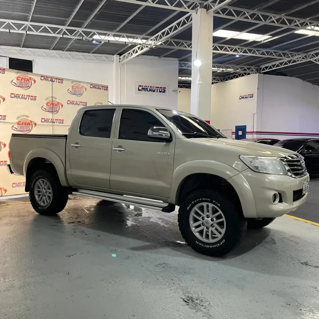 Vista 17 del vehículo: Toyota Hilux Kavak