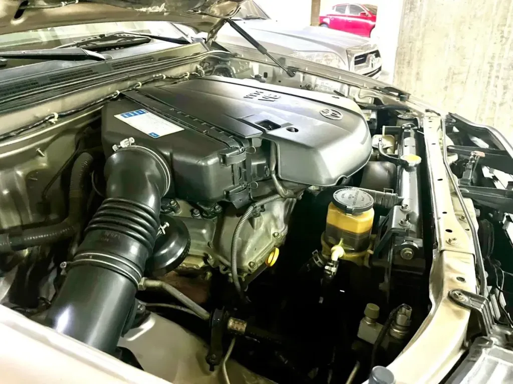 Vista 12 del vehículo: Toyota Hilux Kavak 4x4
