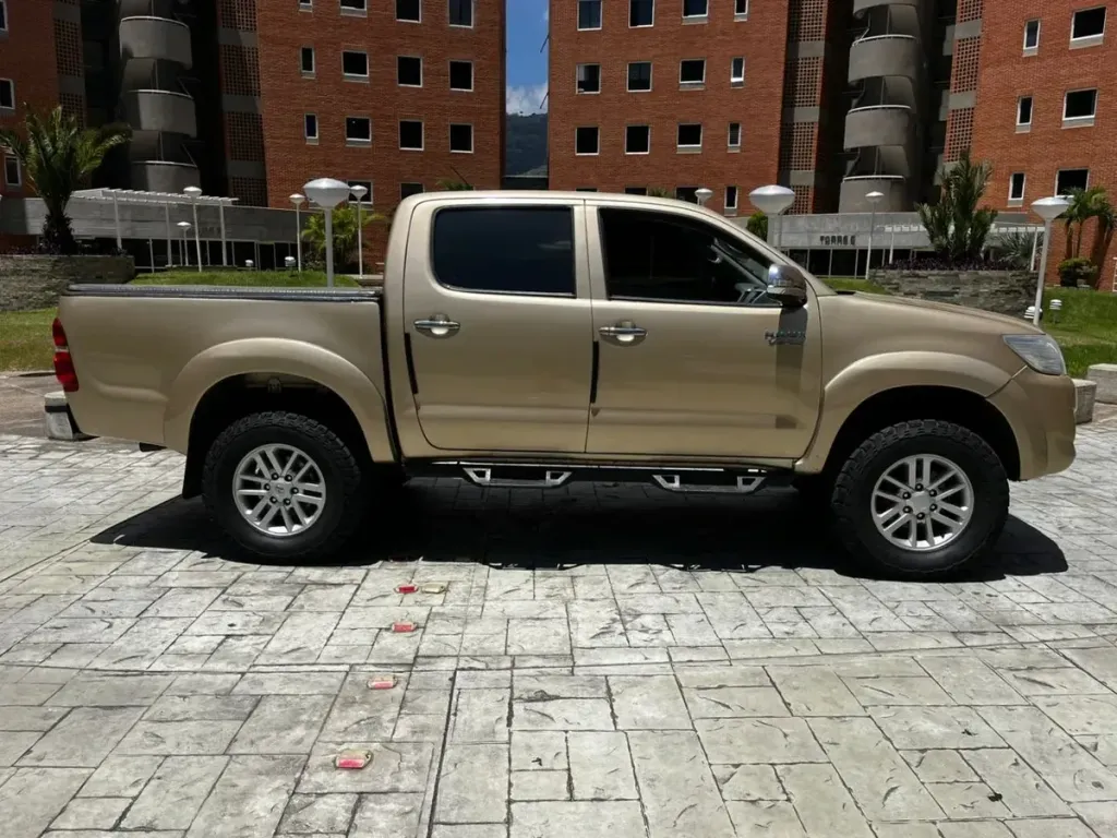 Toyota Hilux Kavak 4x4