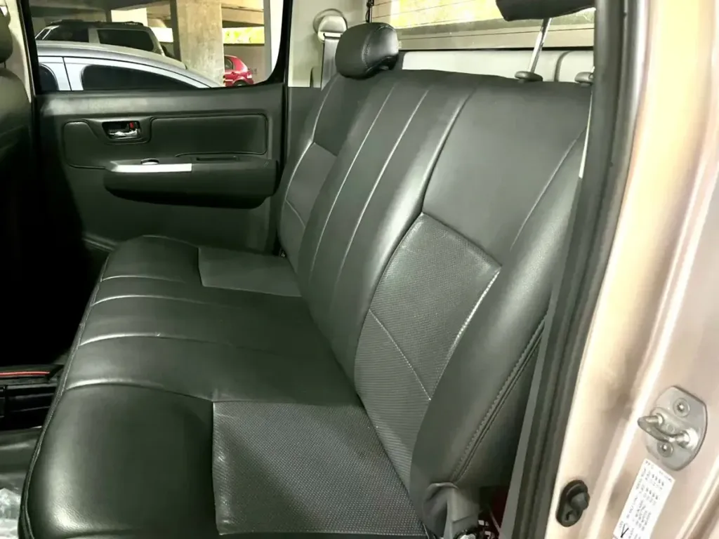 Vista 7 del vehículo: Toyota Hilux Kavak 4x4