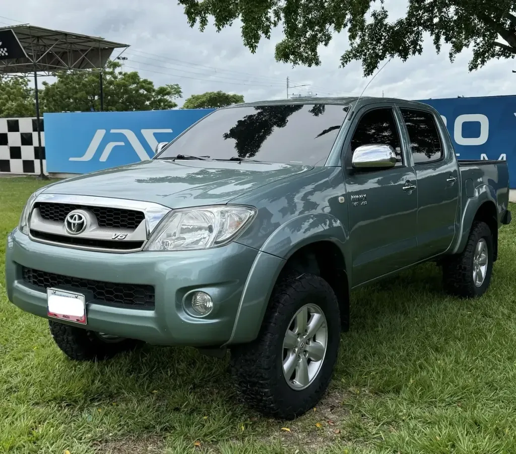 Vista 19 del vehículo: Toyota Hilux Kavak 4x4