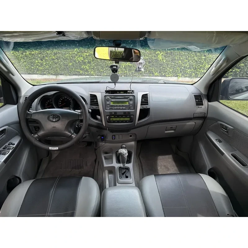 Vista 25 del vehículo: Toyota Hilux Kavak 4x4