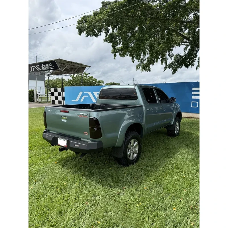 Vista 34 del vehículo: Toyota Hilux Kavak 4x4