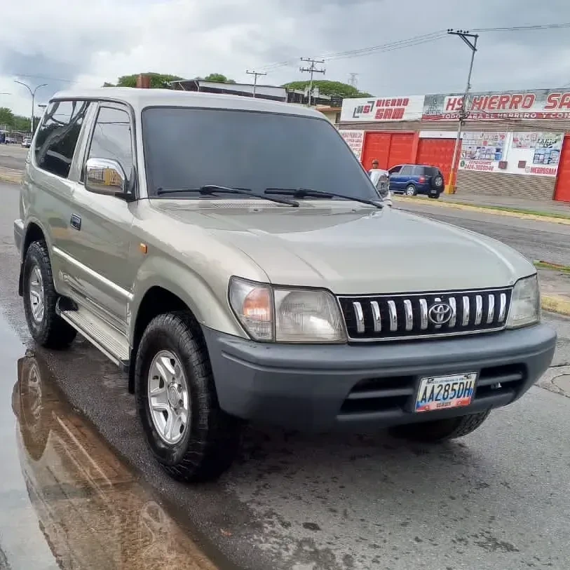Vista 3 del vehículo: Toyota Merú Sincrónico