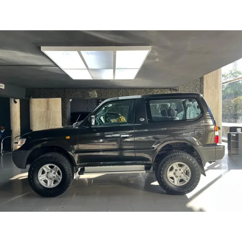 Vista 31 del vehículo: Toyota Merú Versión 2.7
