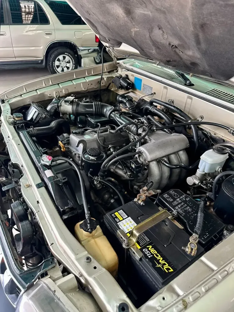 Vista 2 del vehículo: Toyota Merú Full Equipo