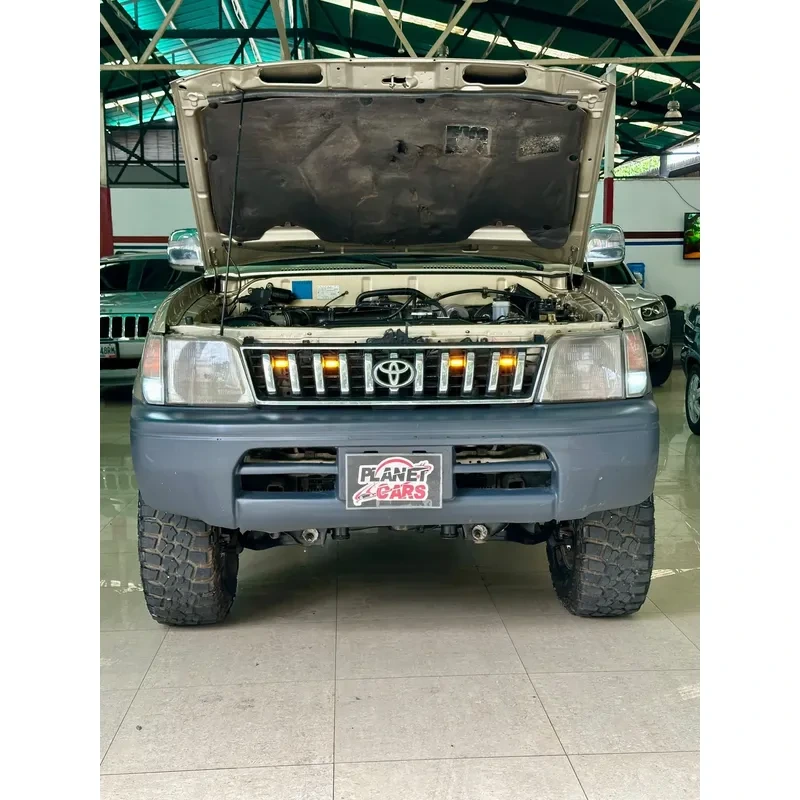 Vista 29 del vehículo: Toyota Merú Full Equipo