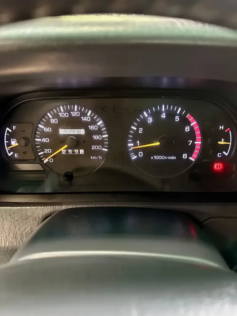 Vista 5 del vehículo: Toyota Merú Full Equipo