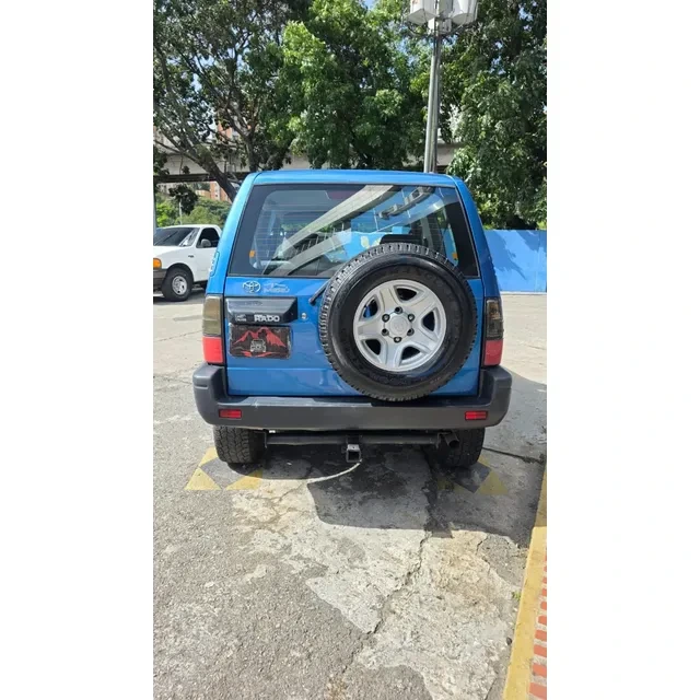 Vista 5 del vehículo: Toyota Merú