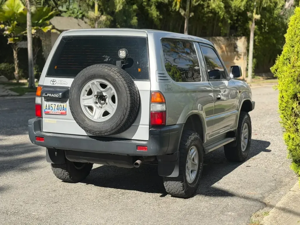 Vista 13 del vehículo: Toyota Merú Sincrónico 4x4