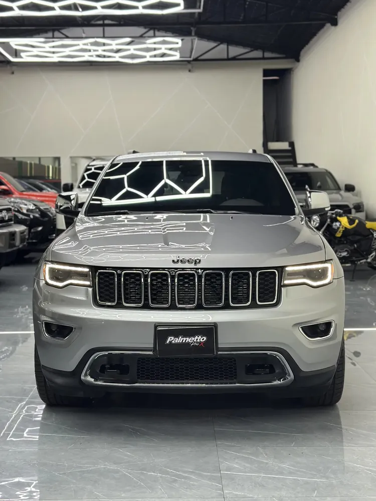 Vista 10 del vehículo: Jeep Grand