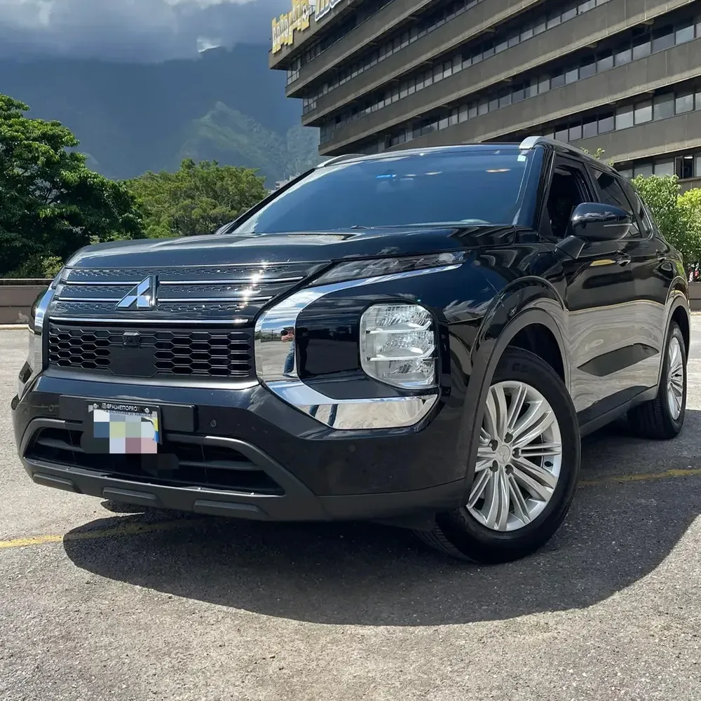 Vista 3 del vehículo: Mitsubishi Outlander