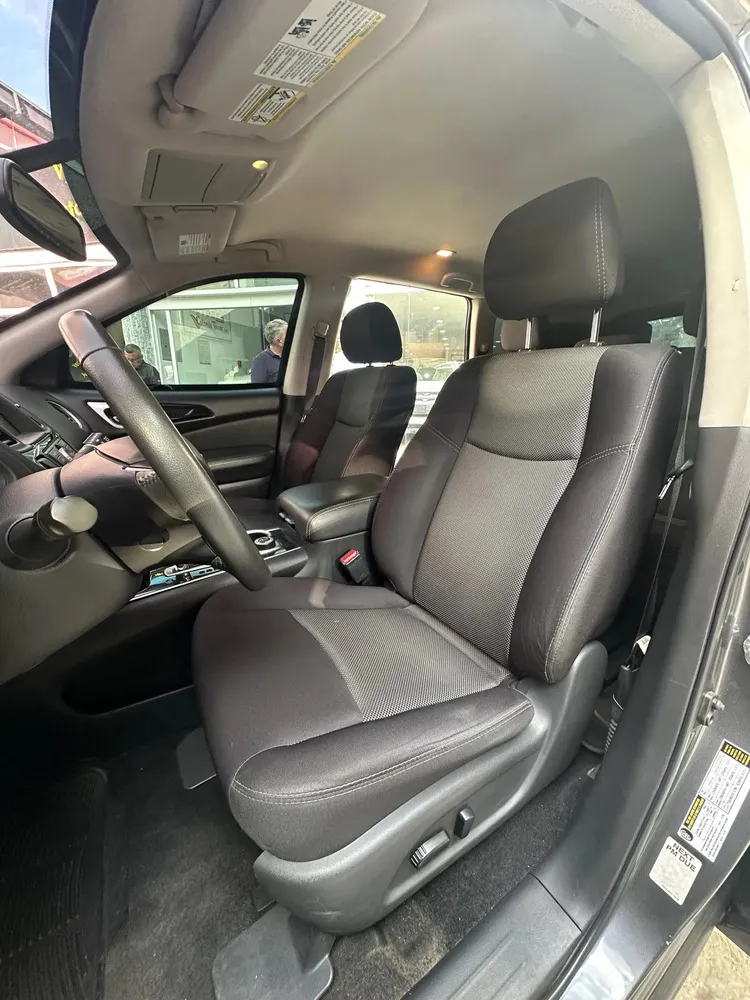 Vista 10 del vehículo: Nissan Pathfinder