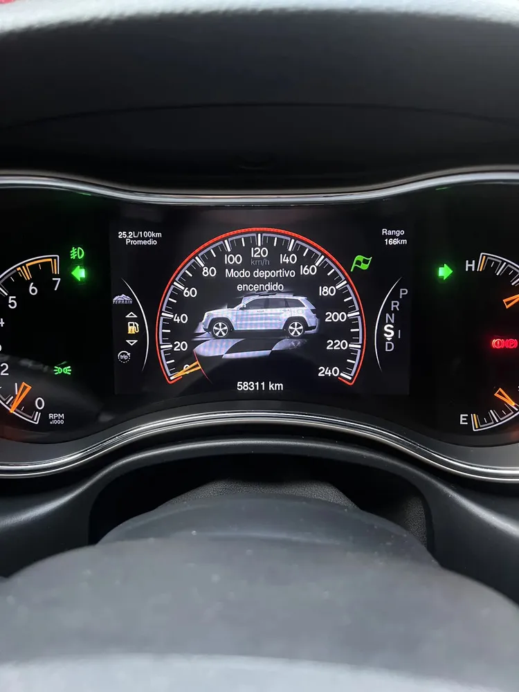 Vista 10 del vehículo: Grand Cherokee