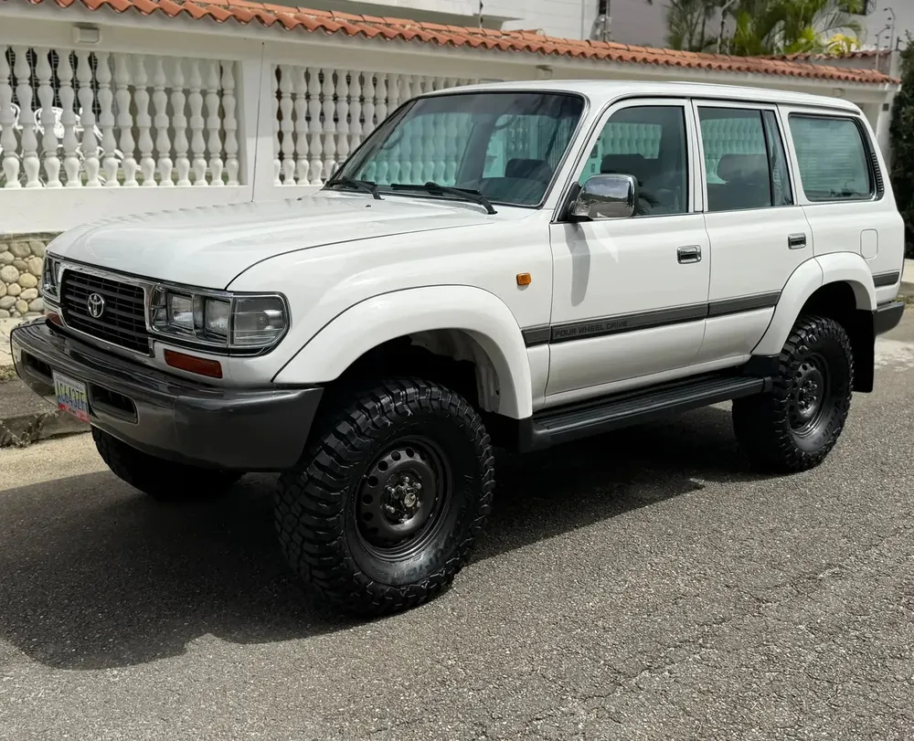 Vista 2 del vehículo: Toyota Autana