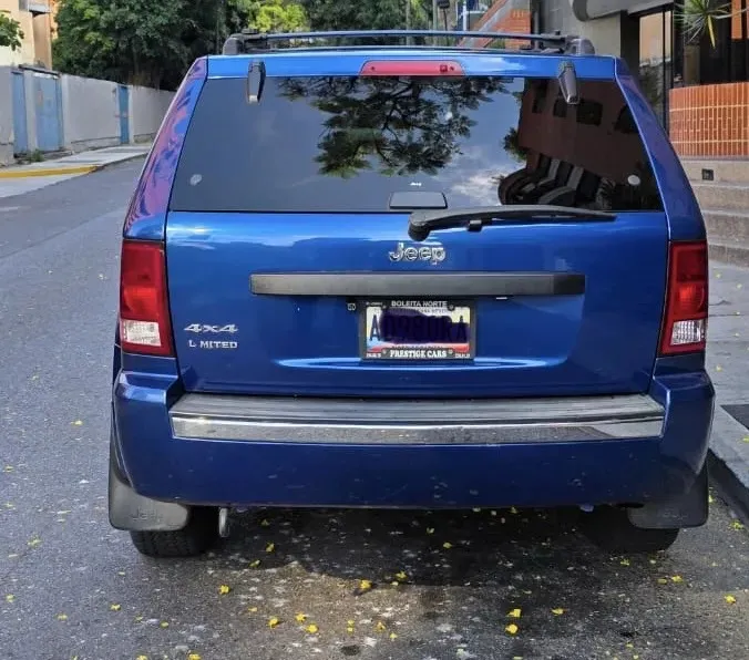 Vista 11 del vehículo: Jeep Cherokee