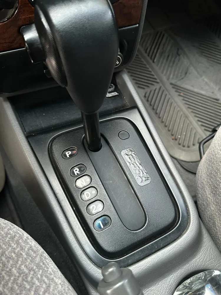 Vista 9 del vehículo: Kia Spectra