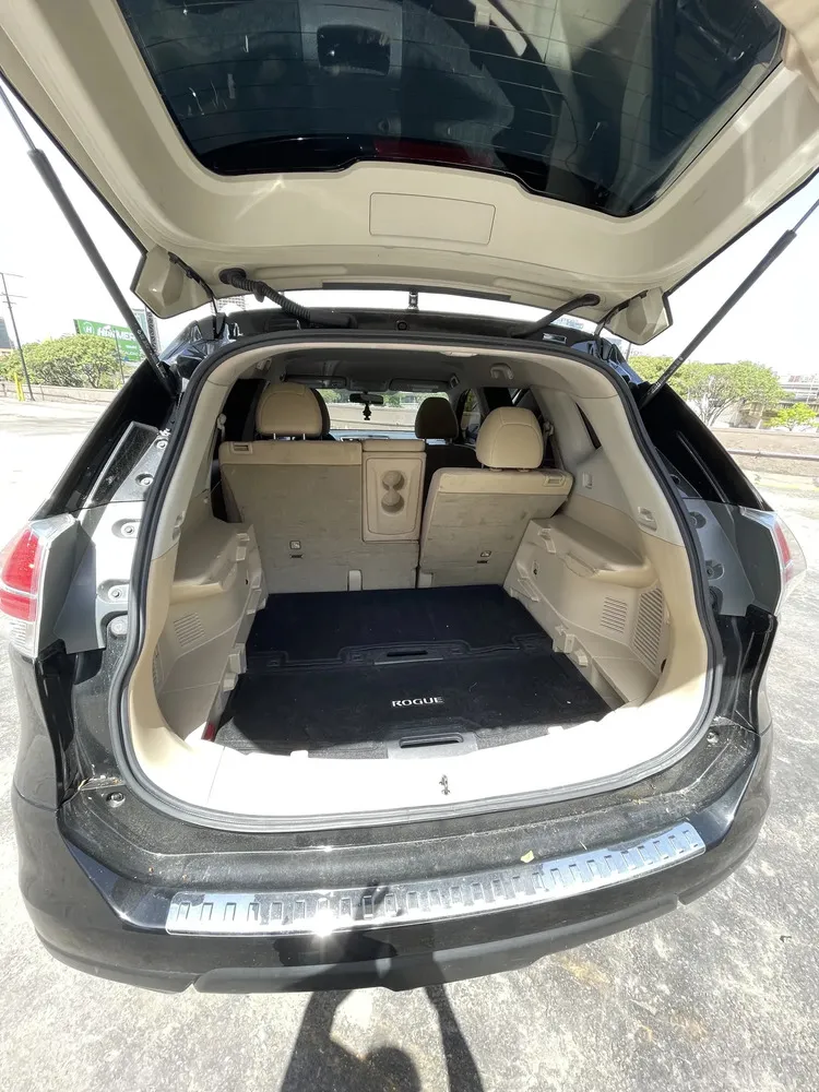 Vista 9 del vehículo: Nissan Rogué