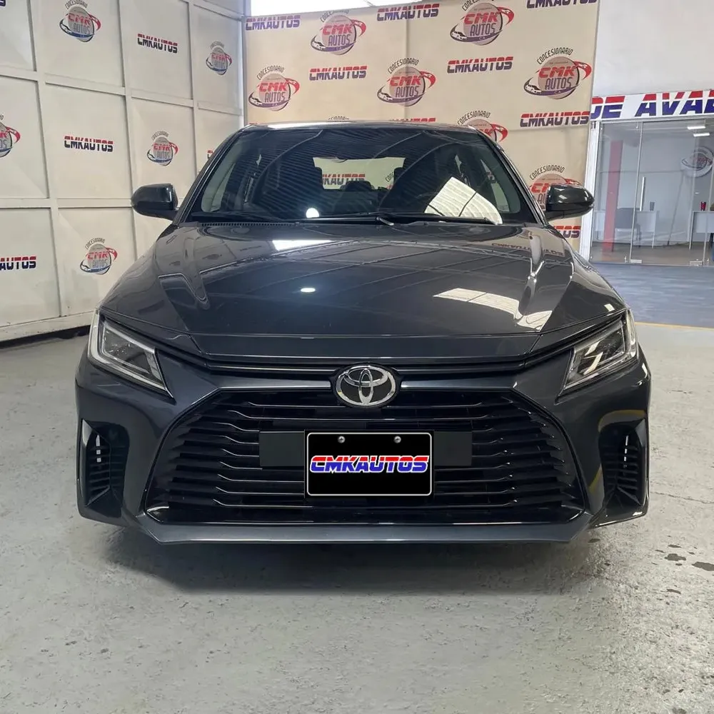 Vista 9 del vehículo: Toyota Yaris