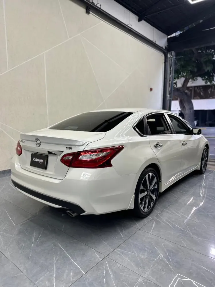 Vista 11 del vehículo: Nissan Altima