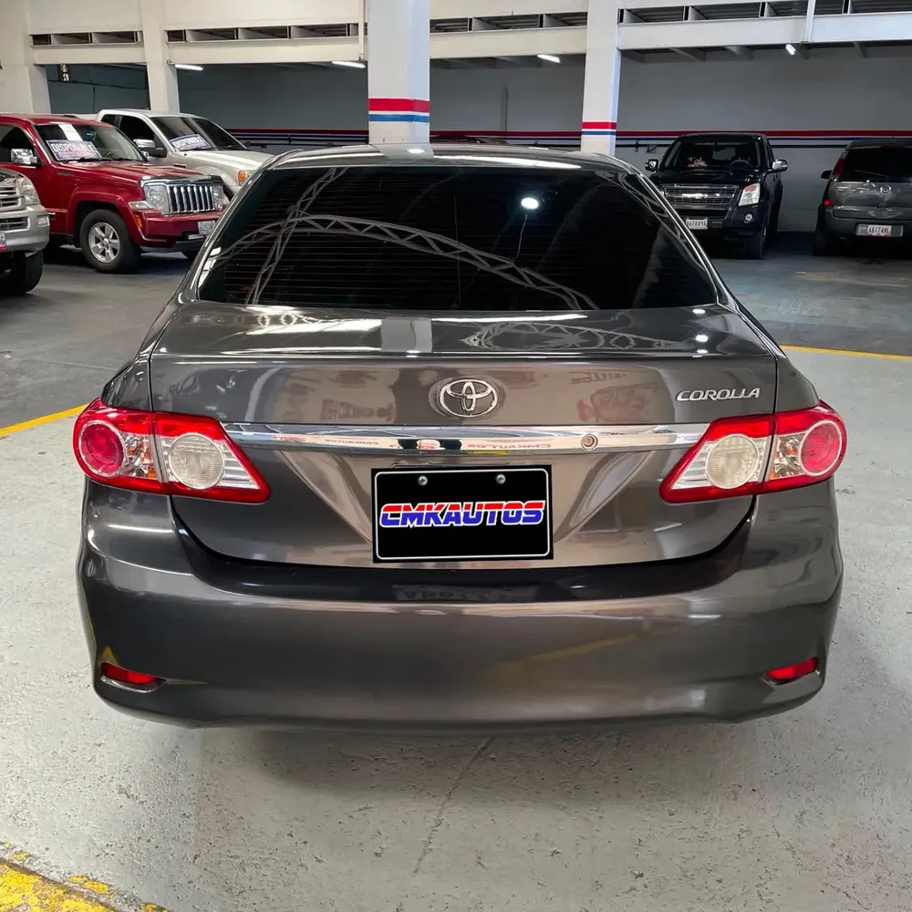 Vista 8 del vehículo: Toyota Corolla