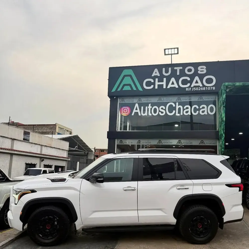 Vista 3 del vehículo: Toyota Sequoia