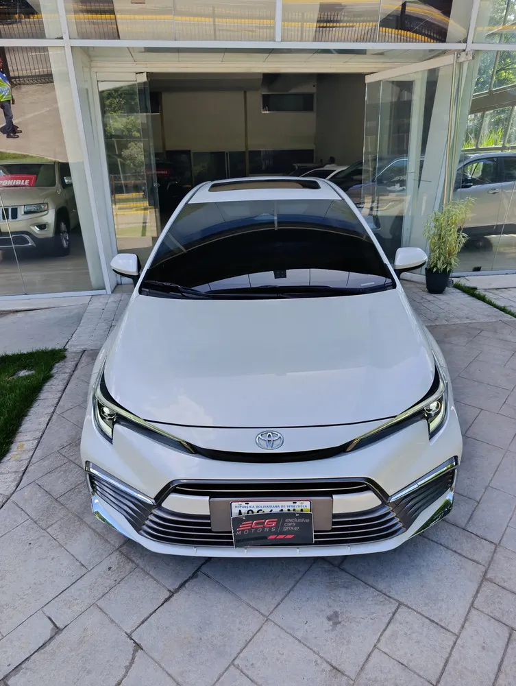 Vista 3 del vehículo: Toyota Corolla