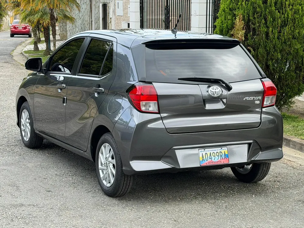 Vista 5 del vehículo: Toyota Agya