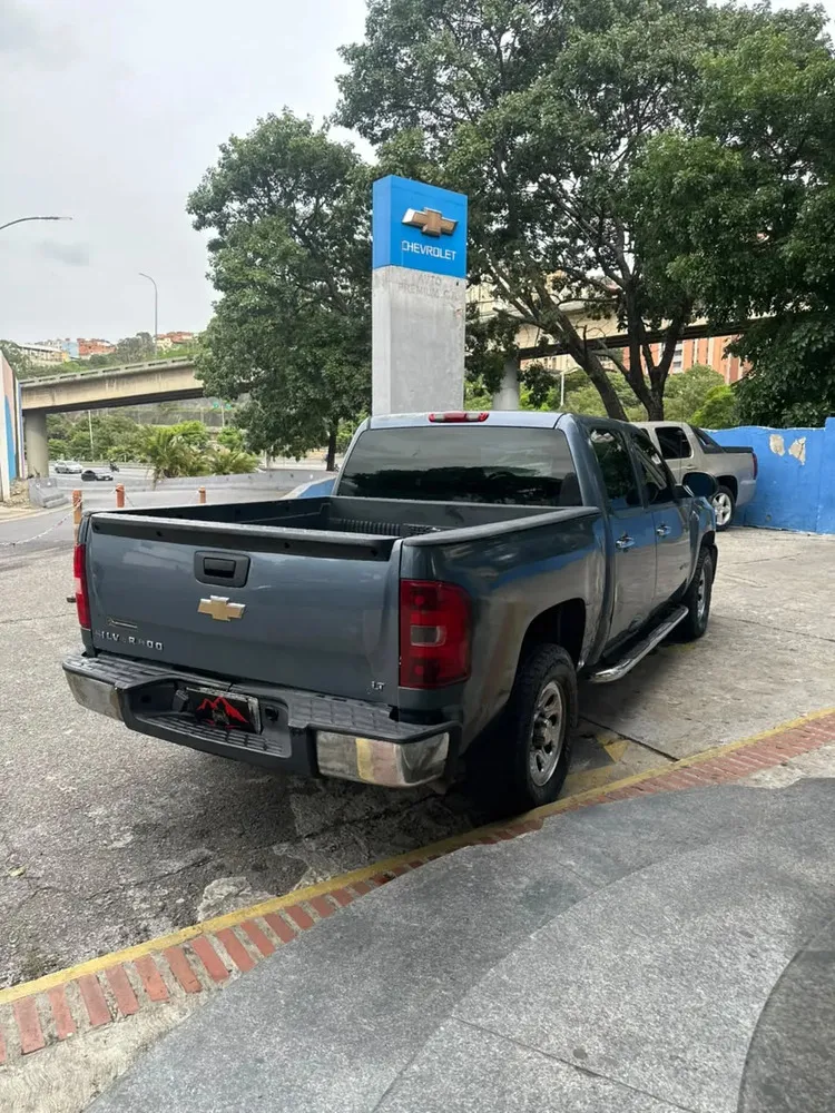 Vista 4 del vehículo: Chevrolet Silverado