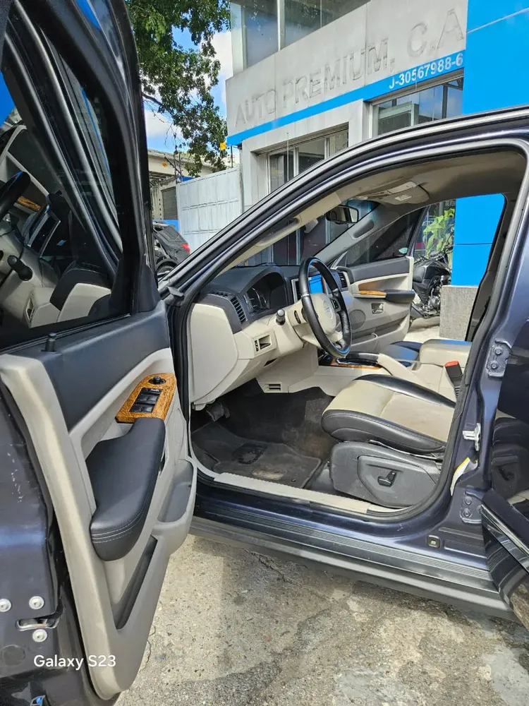 Vista 4 del vehículo: Jeep Grand Cherokee